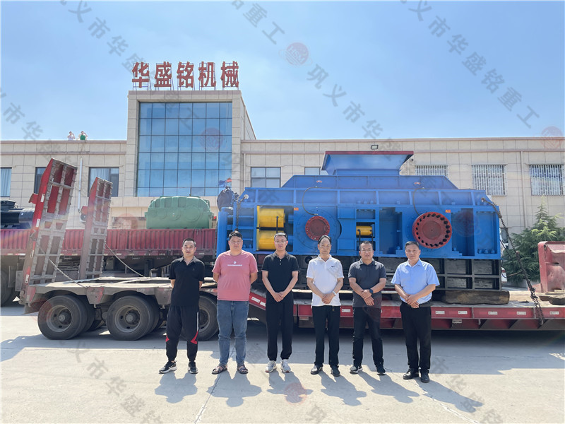 河卵石制砂用哪種機器，對輥制砂機怎么樣